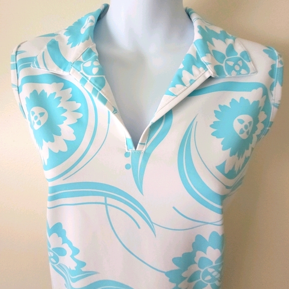 IZOD Sleeveless Top - Picture 4 of 12